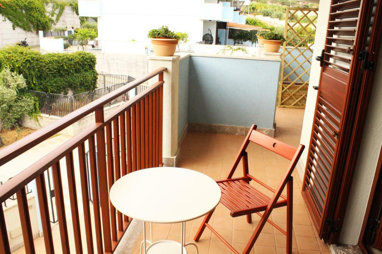 Villa I Minnulareddi Giardini Naxos Exterior foto
