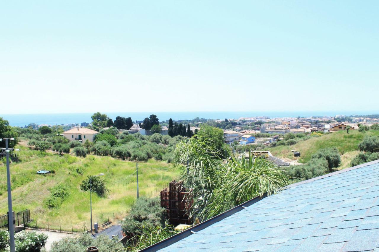 Villa I Minnulareddi Giardini Naxos Exterior foto